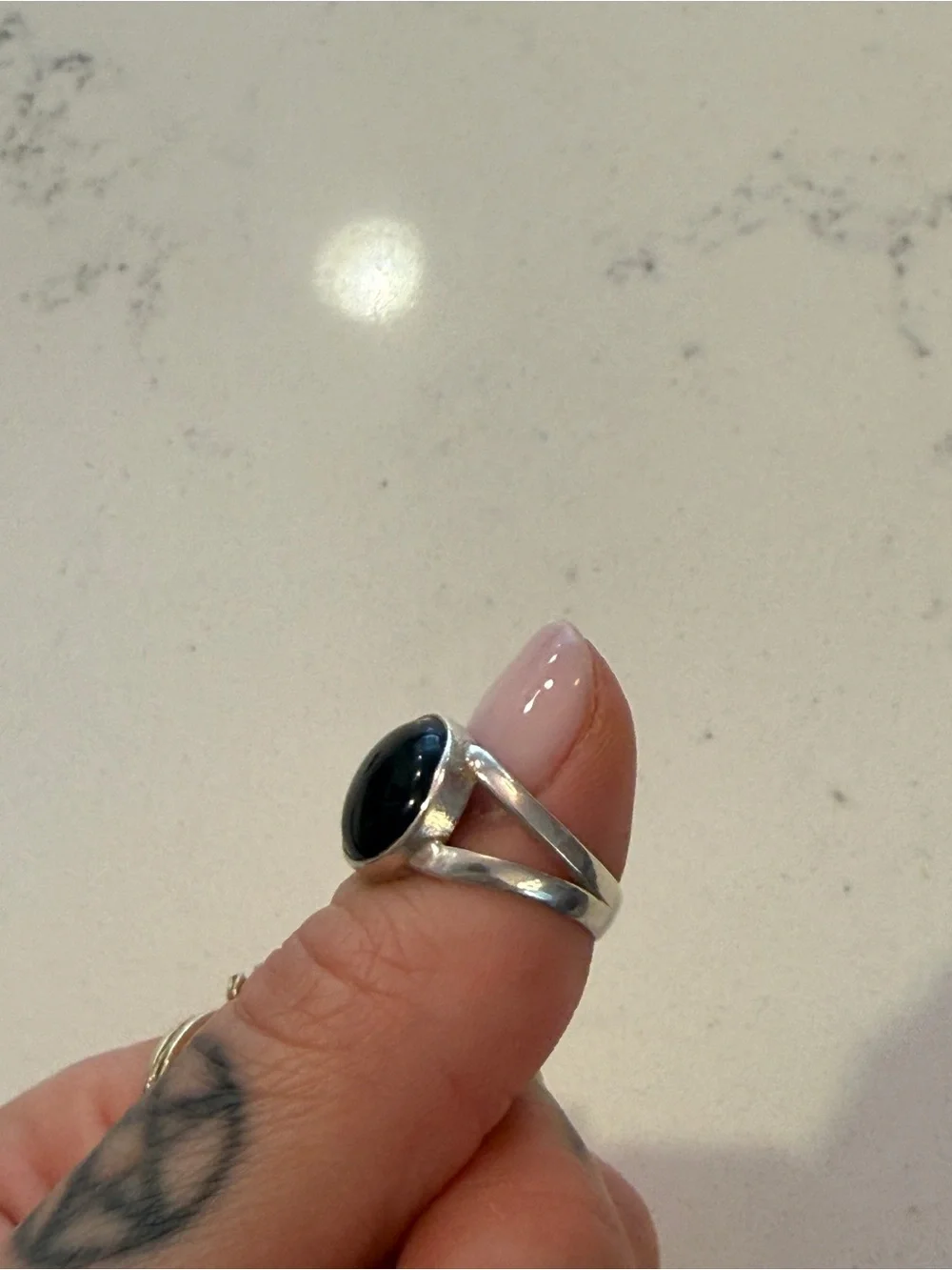 vintage sterling silver and black stone ring sz 5 5.25